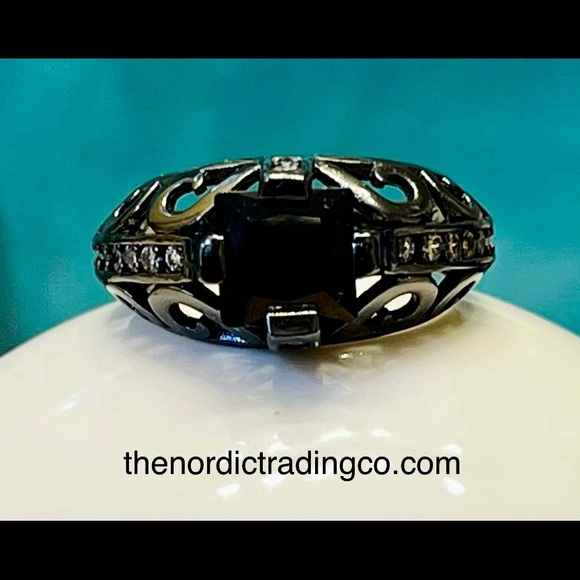 Women’s Black Sapphire Enchanting Black Gold Plate - Picture 5 of 5